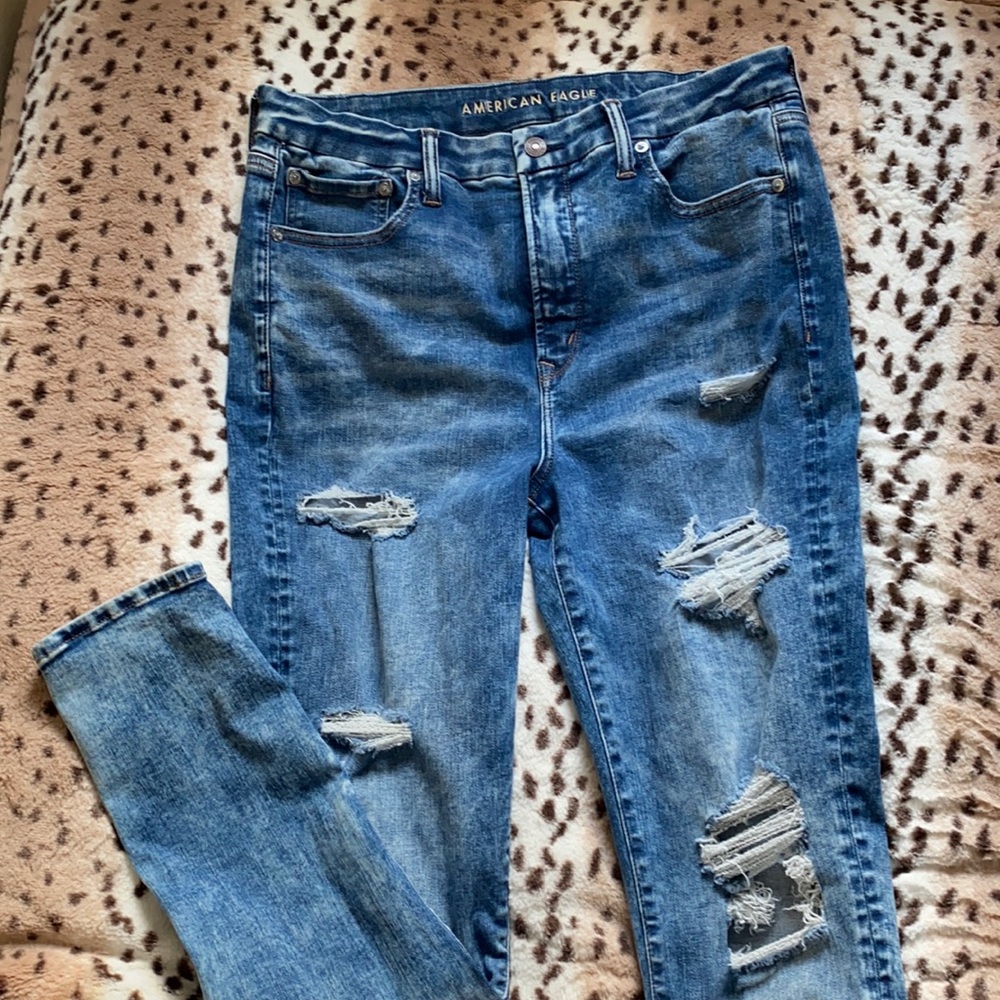 American Eagle skinny jeans